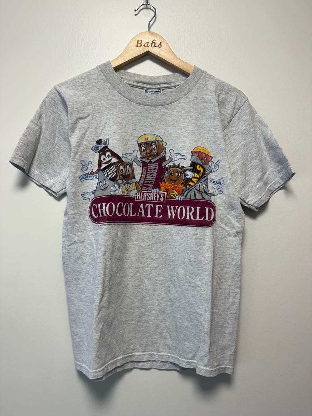 Gildan Hershey'S Chocolate World Size S Gray T-Shirt